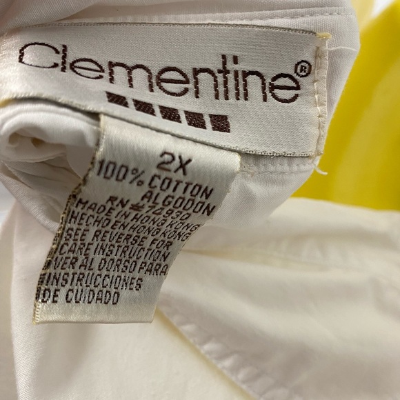 Clementine 2X white shirtsleeve button down collared shirt with pockets. - Picture 9 of 9